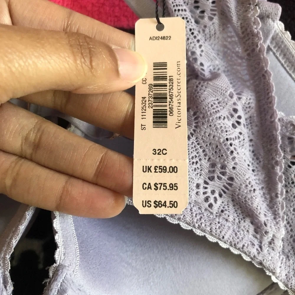 Victoria’s Secret bra bundle
